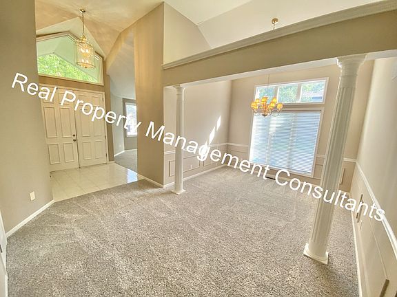 4th image of 112 Cherokee Ln