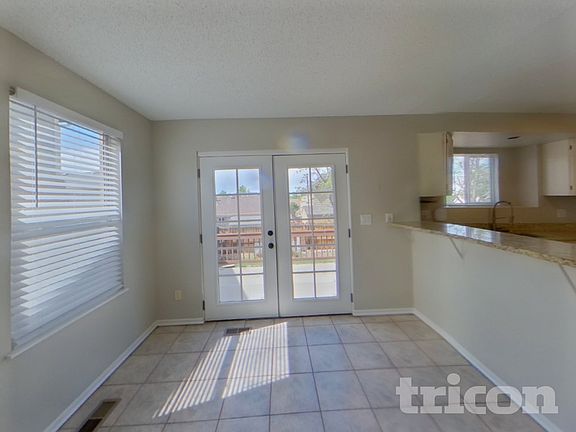 5th image of 12155 Monaco Dr