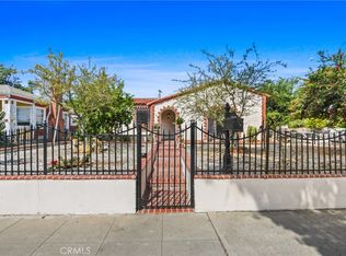 627 E Bishop St, Santa Ana, CA 92701