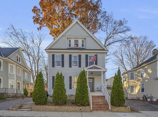 61 Burtt St, Lowell, MA 01851