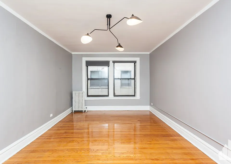 437 W Melrose St #41-2B