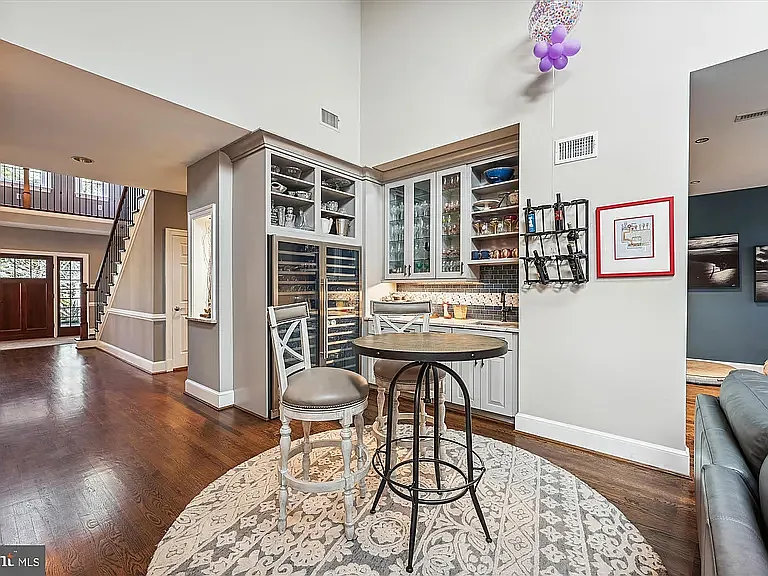 14708 Westbury Rd — Photo 58
