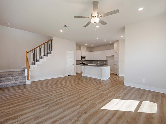 13208 Opera Drive - Van Gogh - Family Room