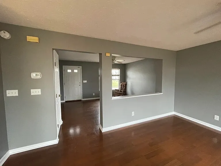 3214 Bridlerun Dr — Photo 3