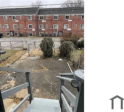 1299 N Augusta Ave — Photo 4