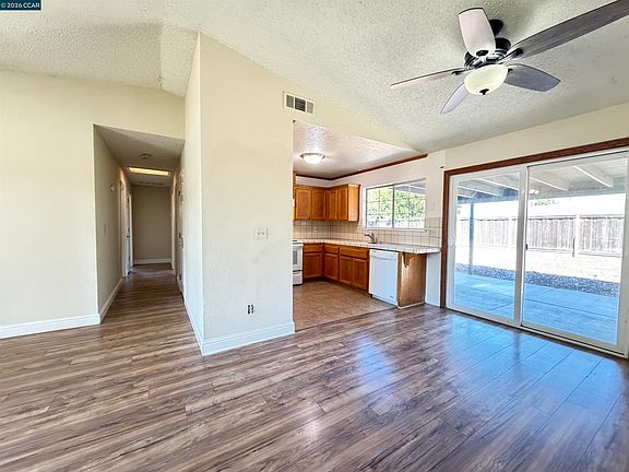 5th image of 5260 Robert Way