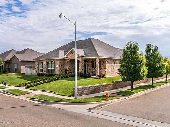 4th image of 8411 Vail Dr