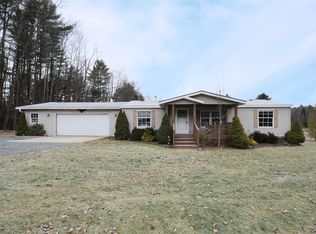 180 Yates Rd, Mayfield, NY 12117