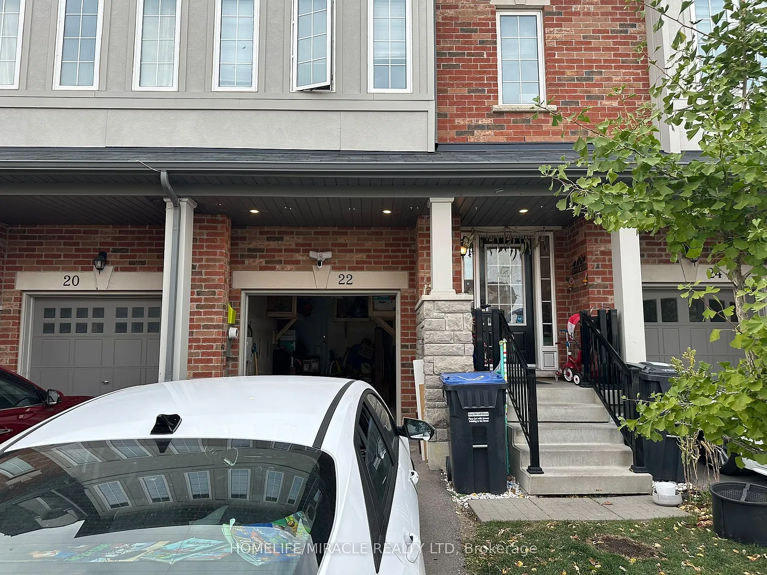 3 bed, $2,900 — Photo 3