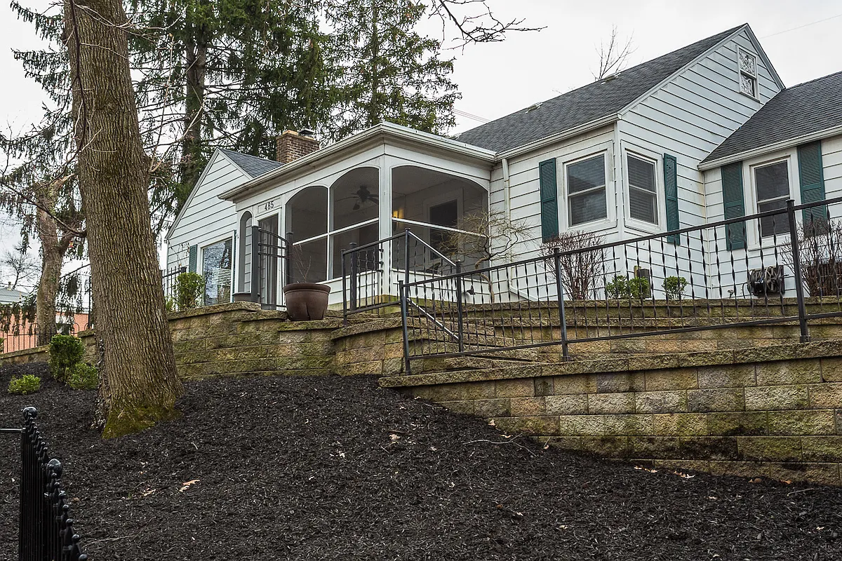 485 Walhalla Rd photo 1