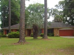 1443 Whitfield Park Cir, Savannah, GA 31406