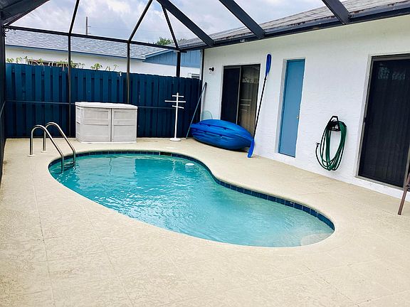 4th image of 1601 Timberlane Circle