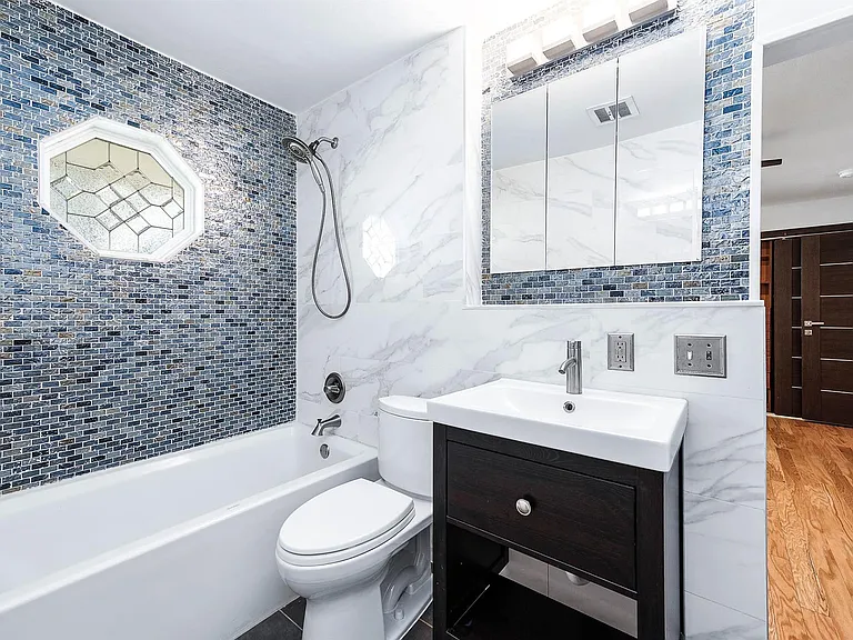 6825 Bellgreen Dr — Photo 20