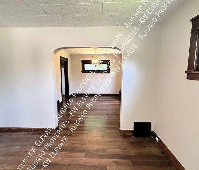 313 Ruckel Rd — Photo 3