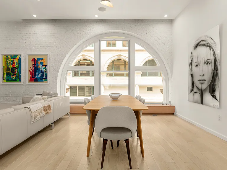 21 Astor Pl #2B — Photo 2