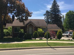 912 Willow Hwy, Grand Ledge, MI 48837