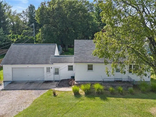 15874 Howe Rd, Strongsville, OH 44136