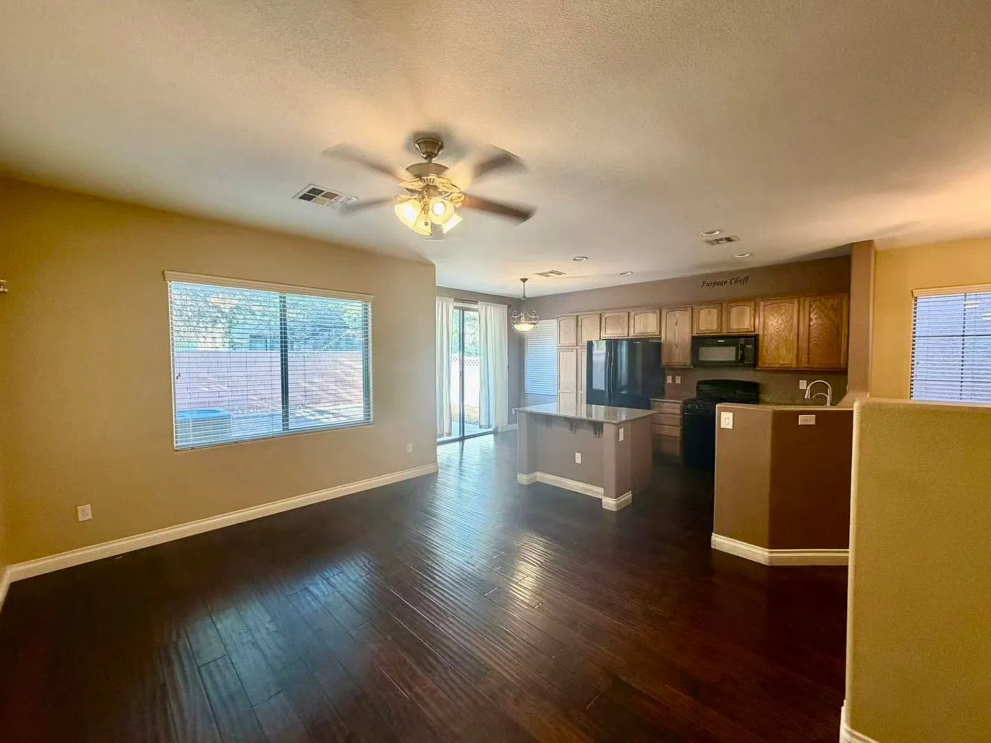Beautiful 2-story single family home. — Photo 4