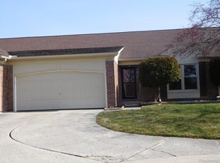 43744 Hartford Dr, Clinton Township, MI 48038