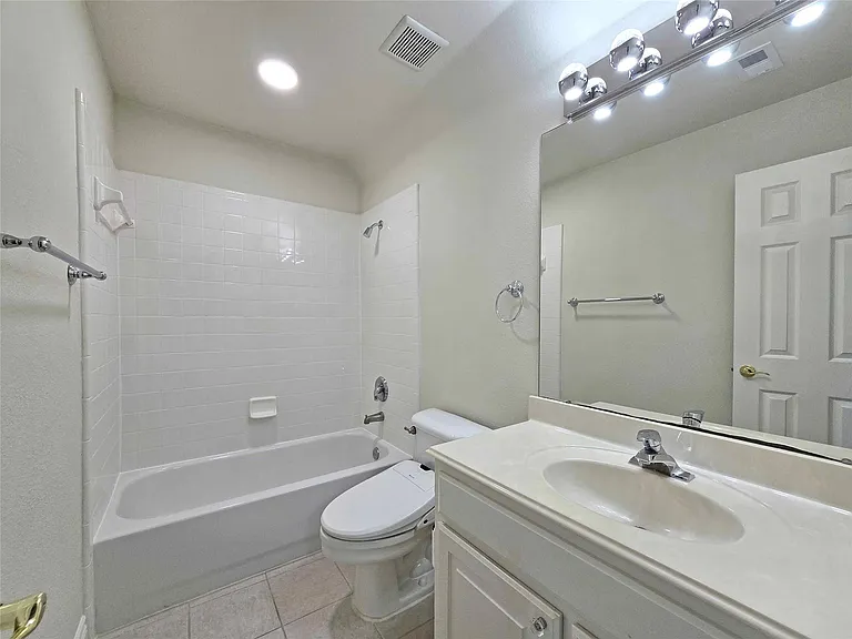 10623 Winchelsea Dr — Photo 16