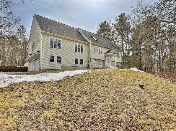 27 Norwood Rd, Salem, NH 03079