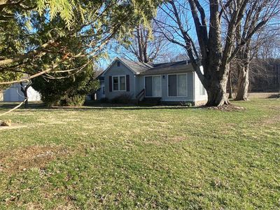 2005 W Panther Creek Rd, Hamburg, IL, 62045