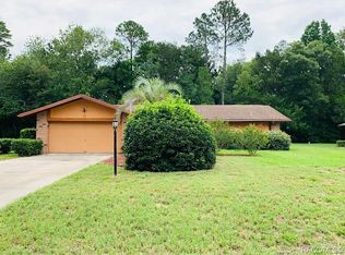 11 Lysiloma Ct, Homosassa, FL 34446