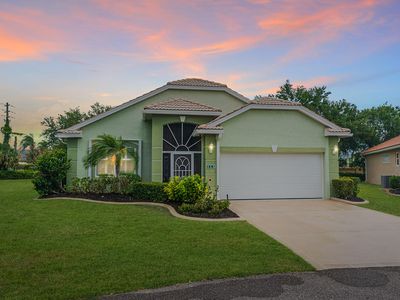 880 NW Sarria Court, Port Saint Lucie, FL, 34986