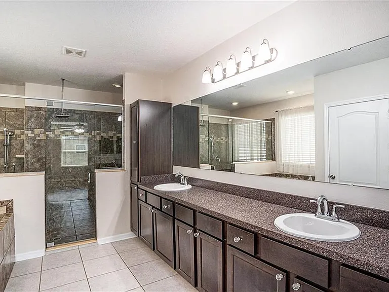 8052 Olive Brook Dr — Photo 30