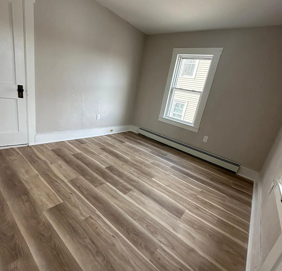 43 Maple St — Photo 4