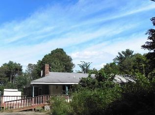 20 Arch St, Douglas, MA 01516