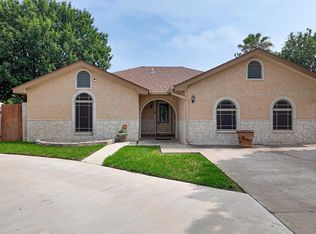 2218 Royal Park Dr, Eagle Pass, TX 78852