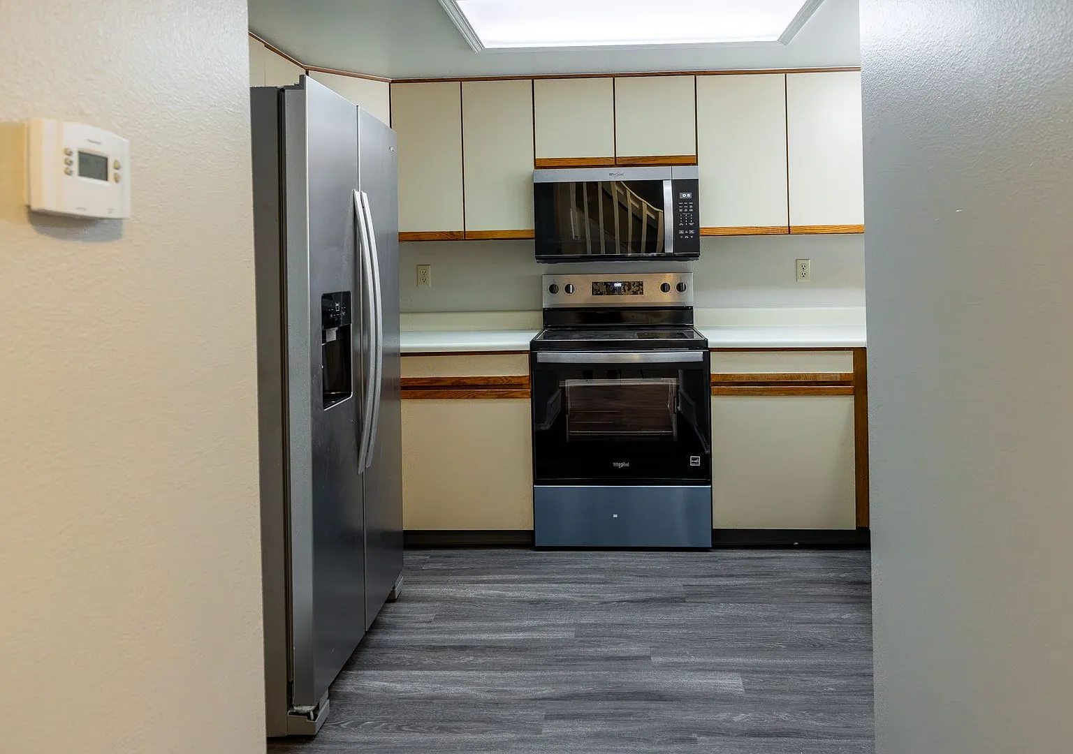 2 Bedroom Townhome Near Golf Course! — Photo 4