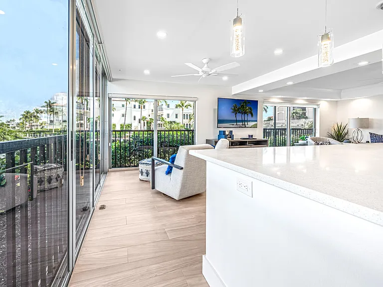 2900 Gulf Shore Blvd N #116 — Photo 9