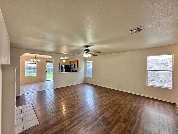 3rd image of 2311 Price Dr