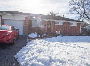 8 Standish Rd, Brentwood, NY 11717