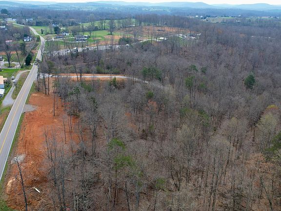 5th image of 10 Stearns Hollow Rd #2