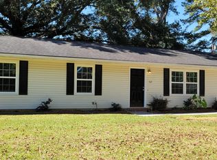 537 Amy Dr, Goose Creek, SC 29445
