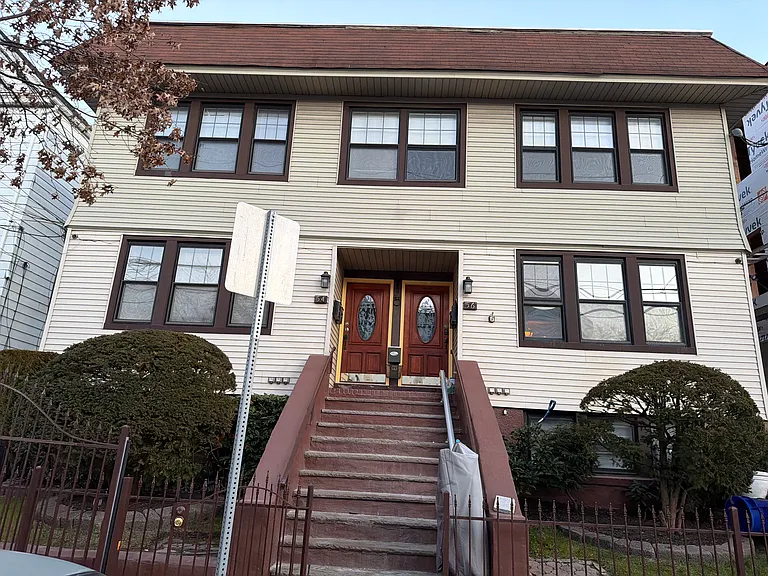 56 Vermont Ave #2 — Photo 16
