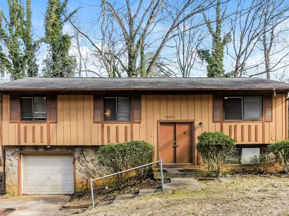 3592 Orbit Ct, Ellenwood, GA 30294