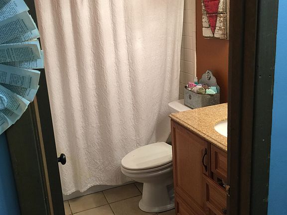 4th image of 1726 Garland St