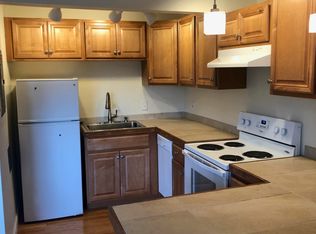 83 Trowbridge St #77-72, Cambridge, MA 02138