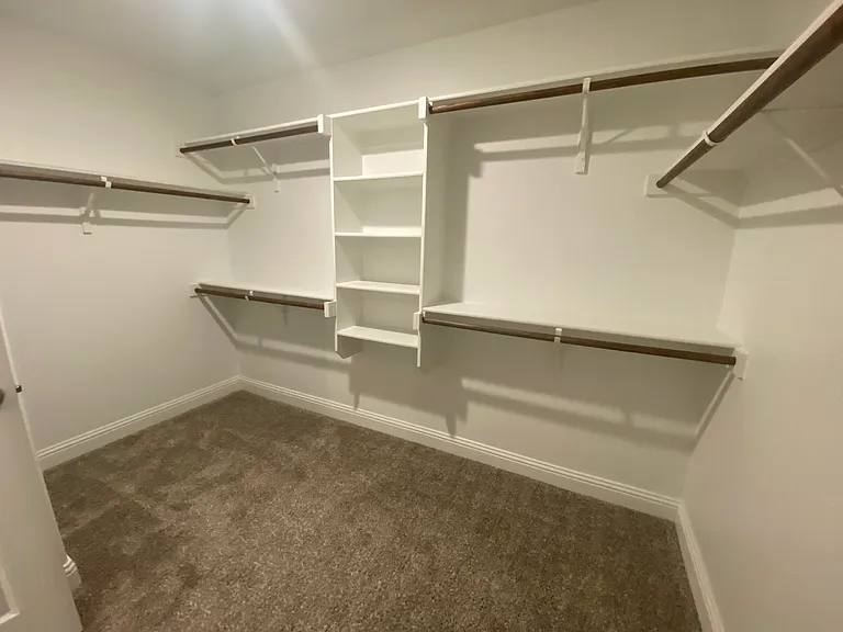 4005 Waterford Dr — Photo 22