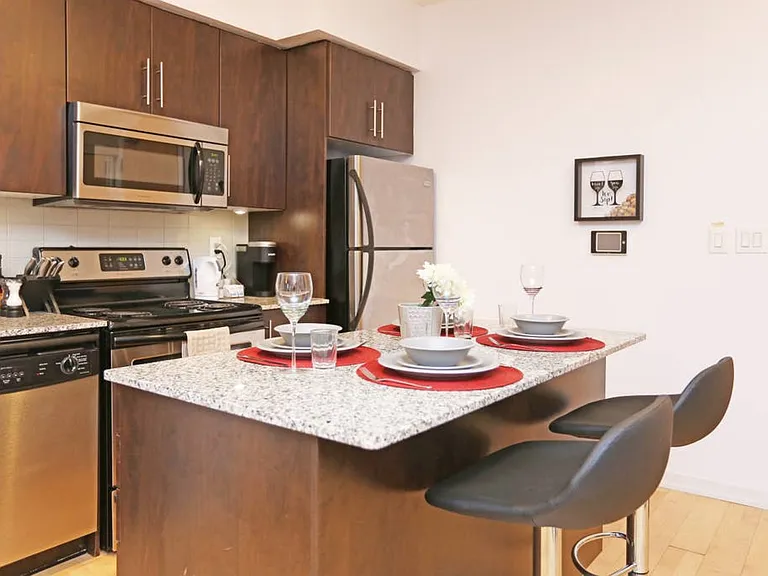 55 Bremner Blvd #3102 — Photo 8