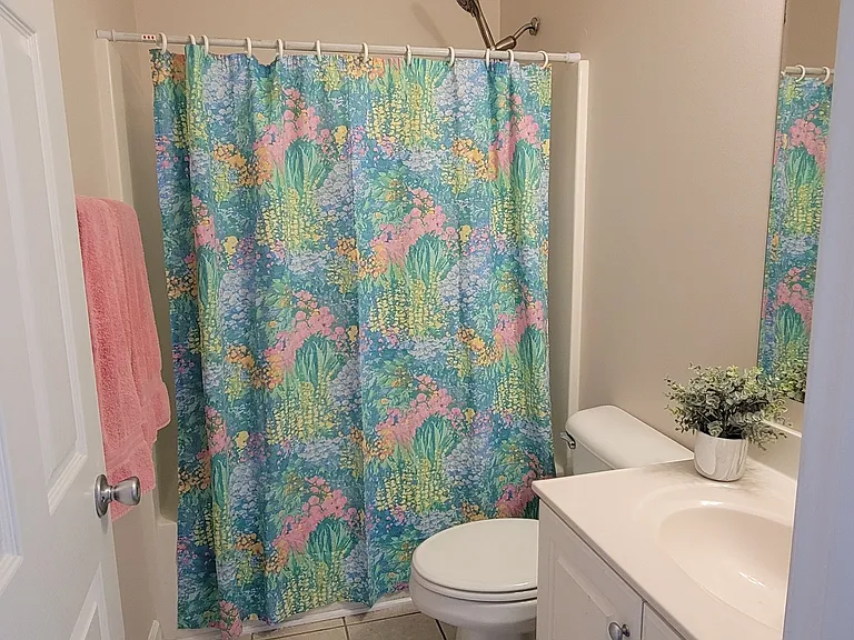107 Cinema Ct — Photo 7