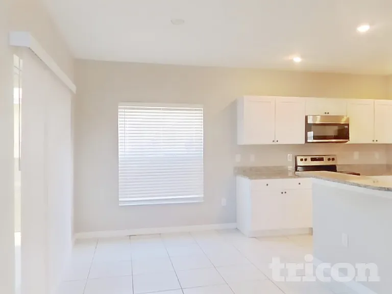 1438 Delano Trent St — Photo 5