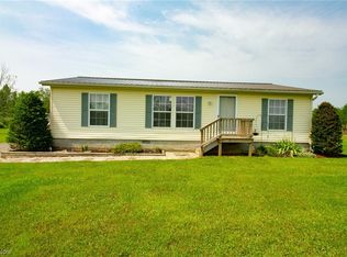 3453 Knowlton Rd, Rock Creek, OH 44084