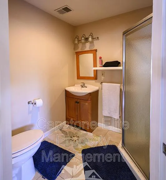 3 Ashby Ln — Photo 6