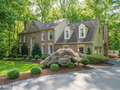 7505 S Valley Dr, Fairfax Station, VA, 22039