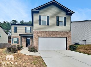 828 Lake Chas, Fairburn, GA 30213